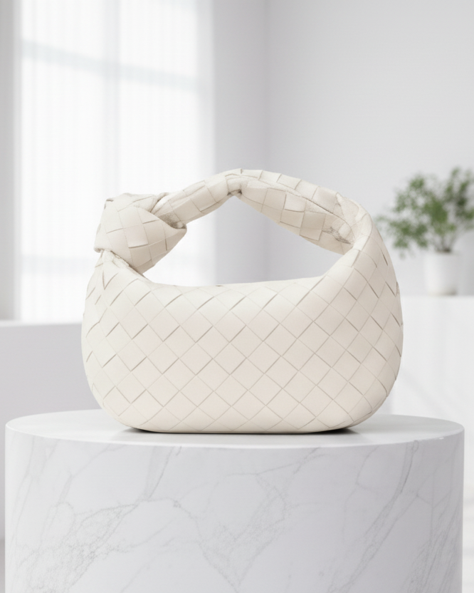 Avera | dames mini handtas - gevlochten