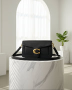 Loéna | dames handtas – met goudkleurige details