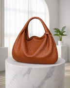 Luna Woven | dames schoudertas – gevlochten