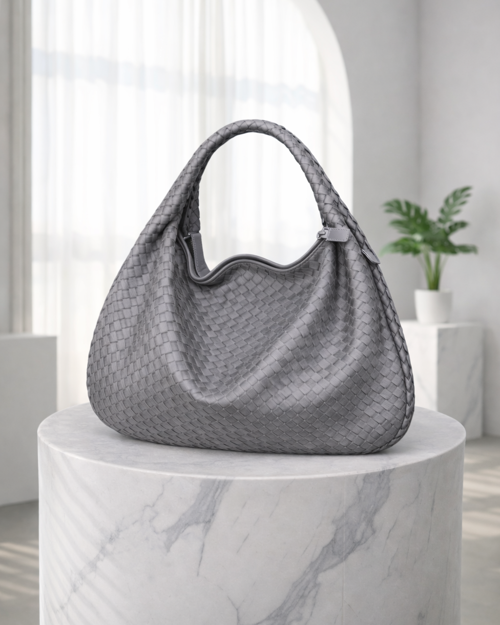 Luna Woven | dames schoudertas – gevlochten