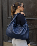 Luna Woven | dames schoudertas – gevlochten